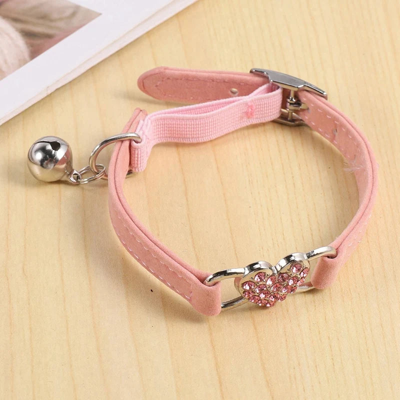 Heart Charm And Bell Cat Elastic Adjustable With Soft Velvet Material Collar - Pet Wonders